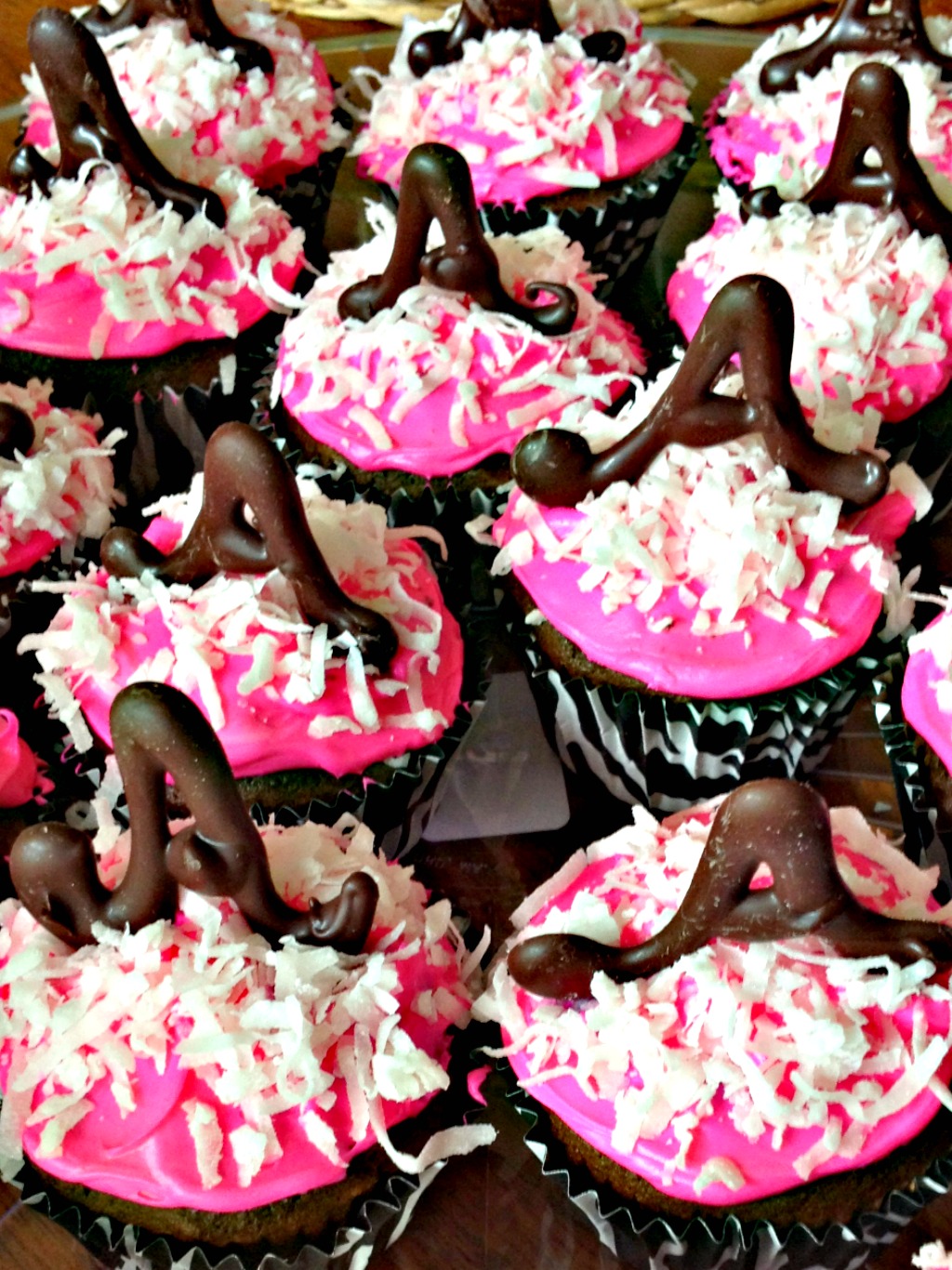 monogram cupcakes