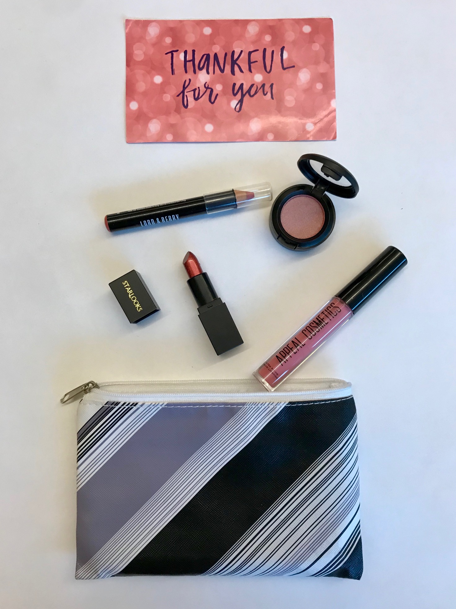 lip monthly november 2017 bag